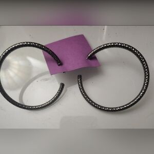 ☃️Hematite Silver Finish  Hoop Earrings